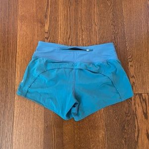 Lululemon Speed Up Low Rise Shorts Size 4